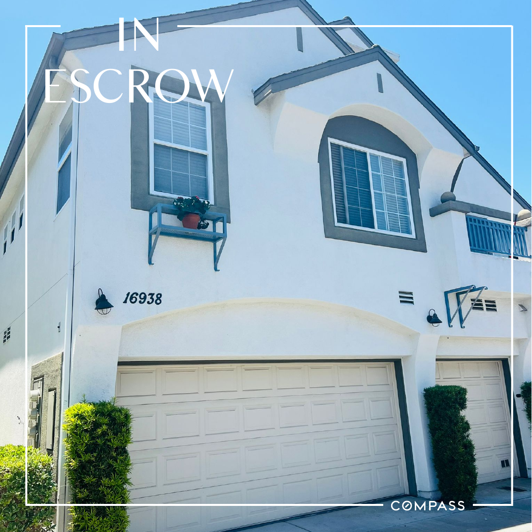 In Escrow! 3 BR/2.5 Bath Home in Rancho Bernardo